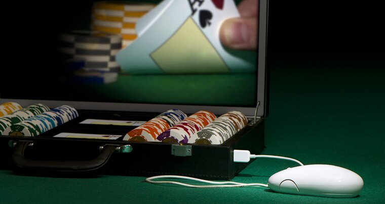 Switching from live poker to online poker