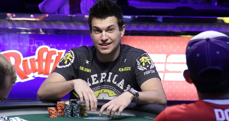 Doug Polk run insanely hot during the first online session of his battle with Daniel Negreanu
